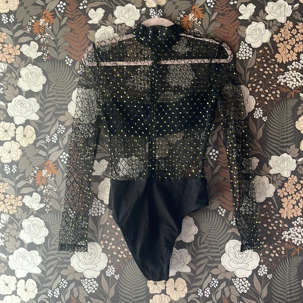 NWOT by the way Callie Dotted Mesh Bodysuit in gold multi size small